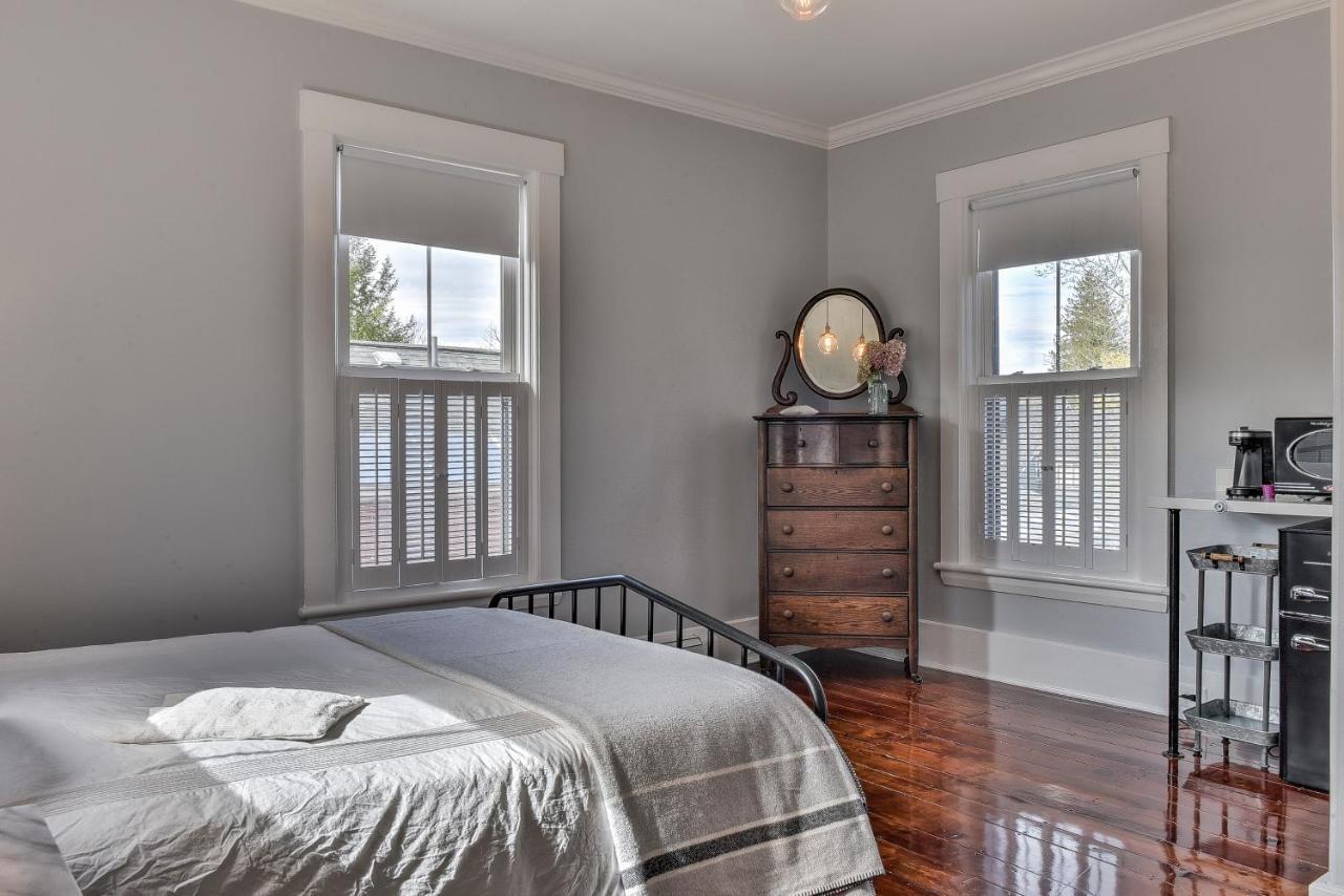 The Burrell House Hotel Keene Luaran gambar