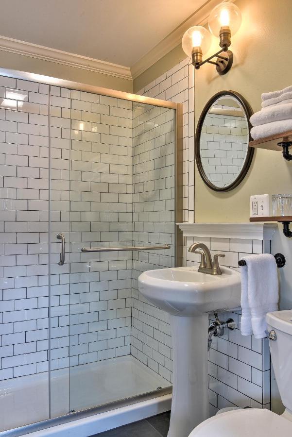 The Burrell House Hotel Keene Luaran gambar